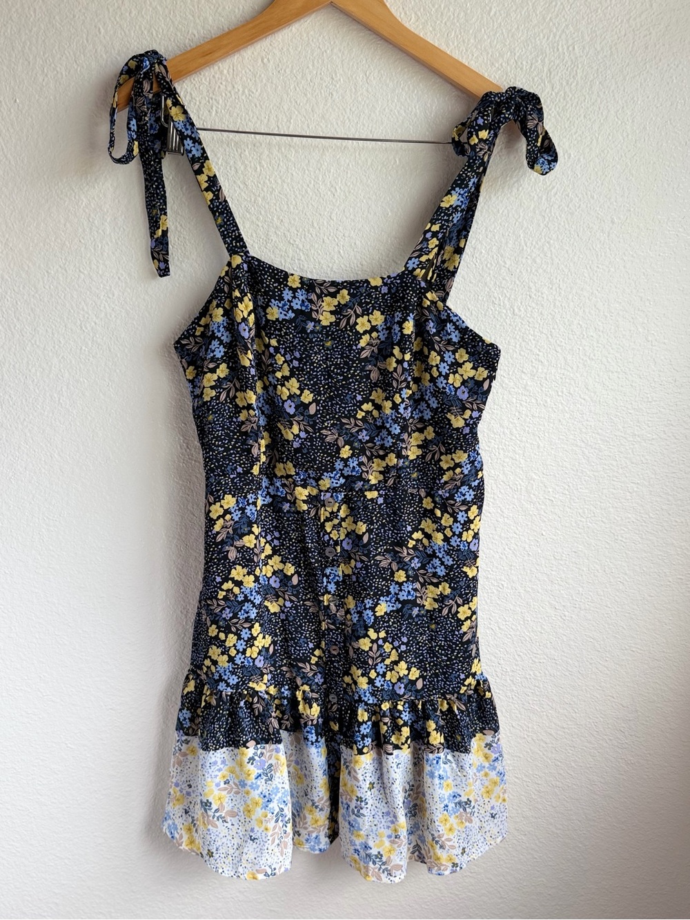 Jun & Ivy (Francesca’s) Mia Mixed Pattern Floral Tie-Strap Layered Mini Dress